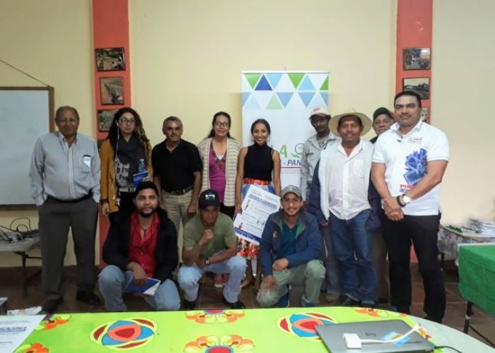 SALA-SEEM Organiza: Reunión de divulgación con Fundación para el Desarrollo Integral Comunitario y Conservación de los Ecosistemas en Panamá (FUNDICCEP) y otras organizaciones Agro-ecoturísticas y Ambientales de la región de Tierras Altas, Chiriquí.